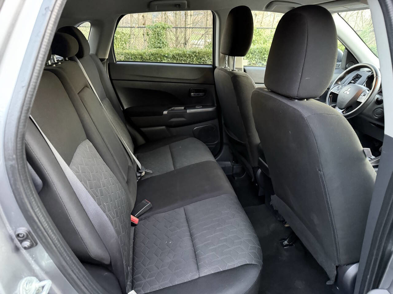 Used 2020 Mitsubishi Outlander Sport Black Edition image 27