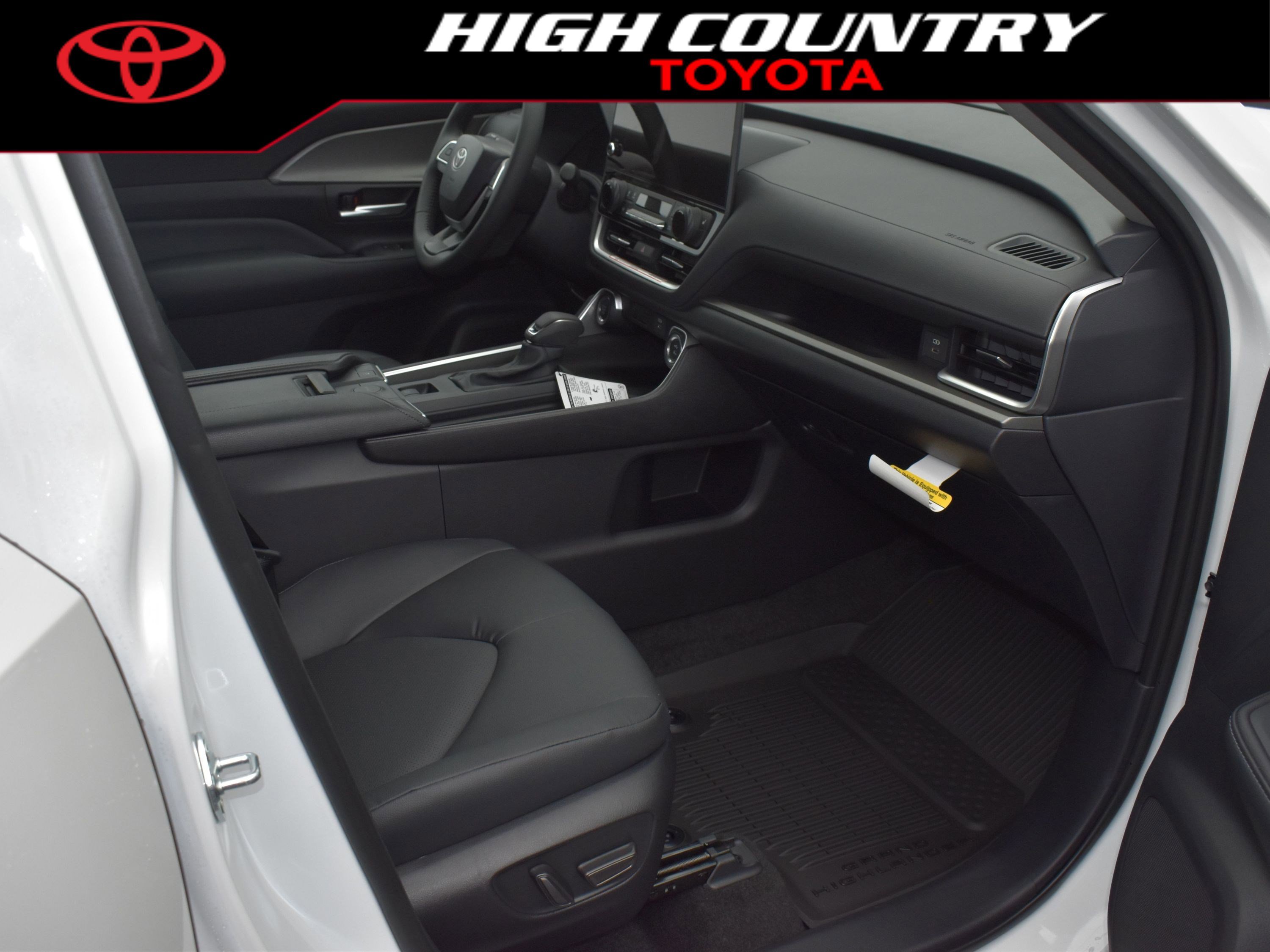 New 2026 Toyota Grand Highlander XLE image 11