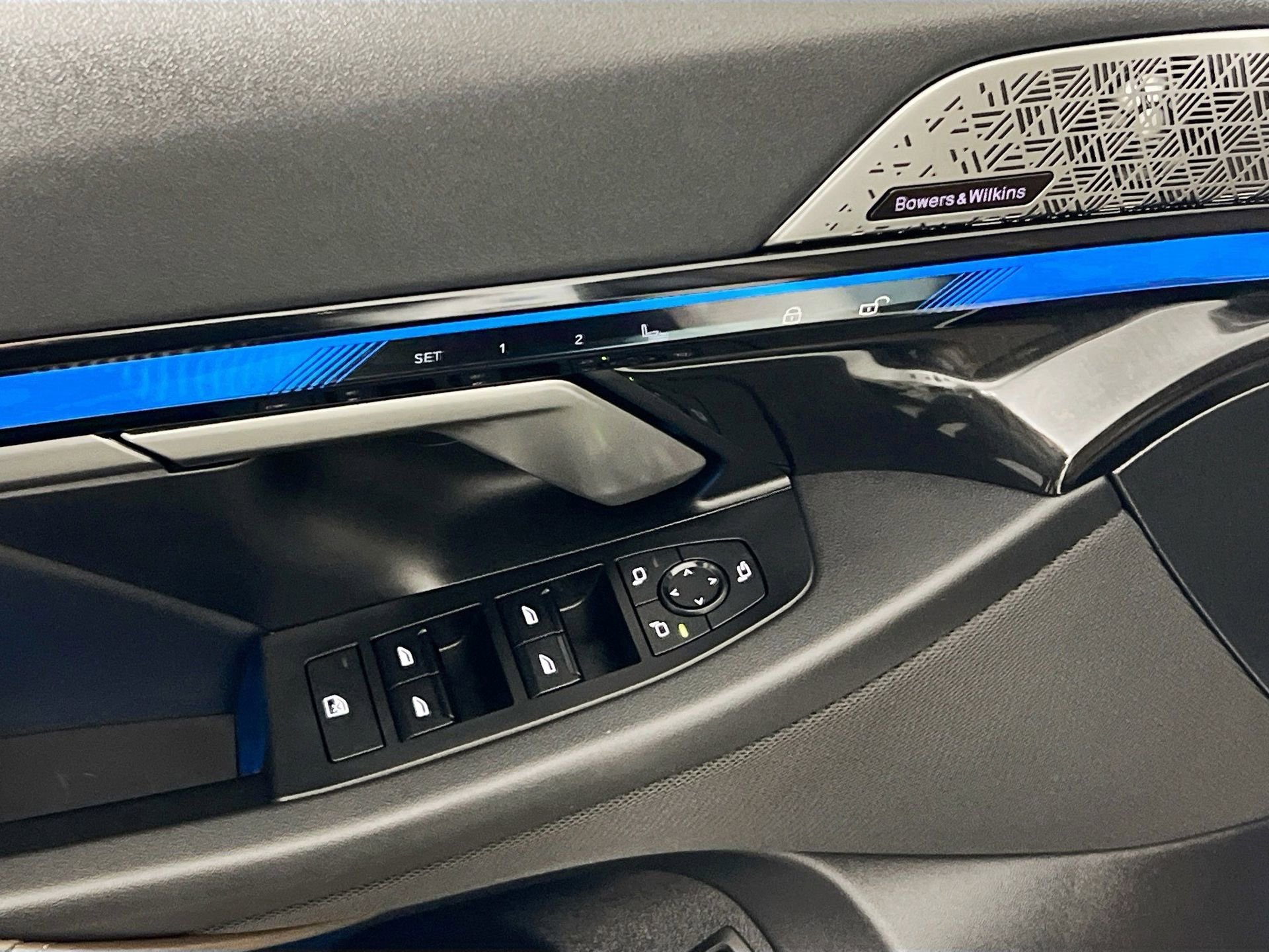 Certified 2024 BMW i5 M60 w/ Premium Package image 16