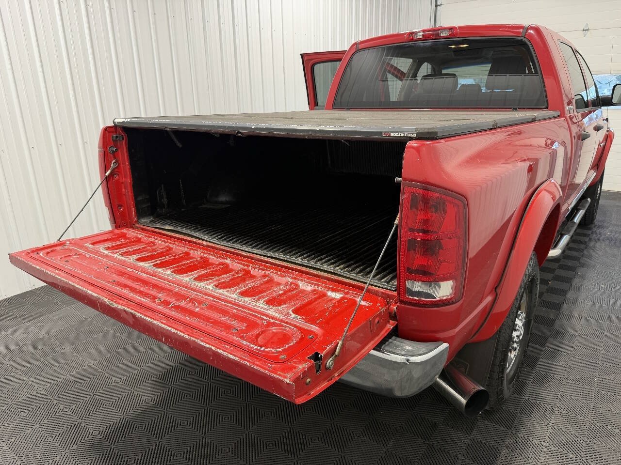 Used 2006 Dodge Ram 3500 Truck Laramie w/ Protection Group AWD/4WD image 18