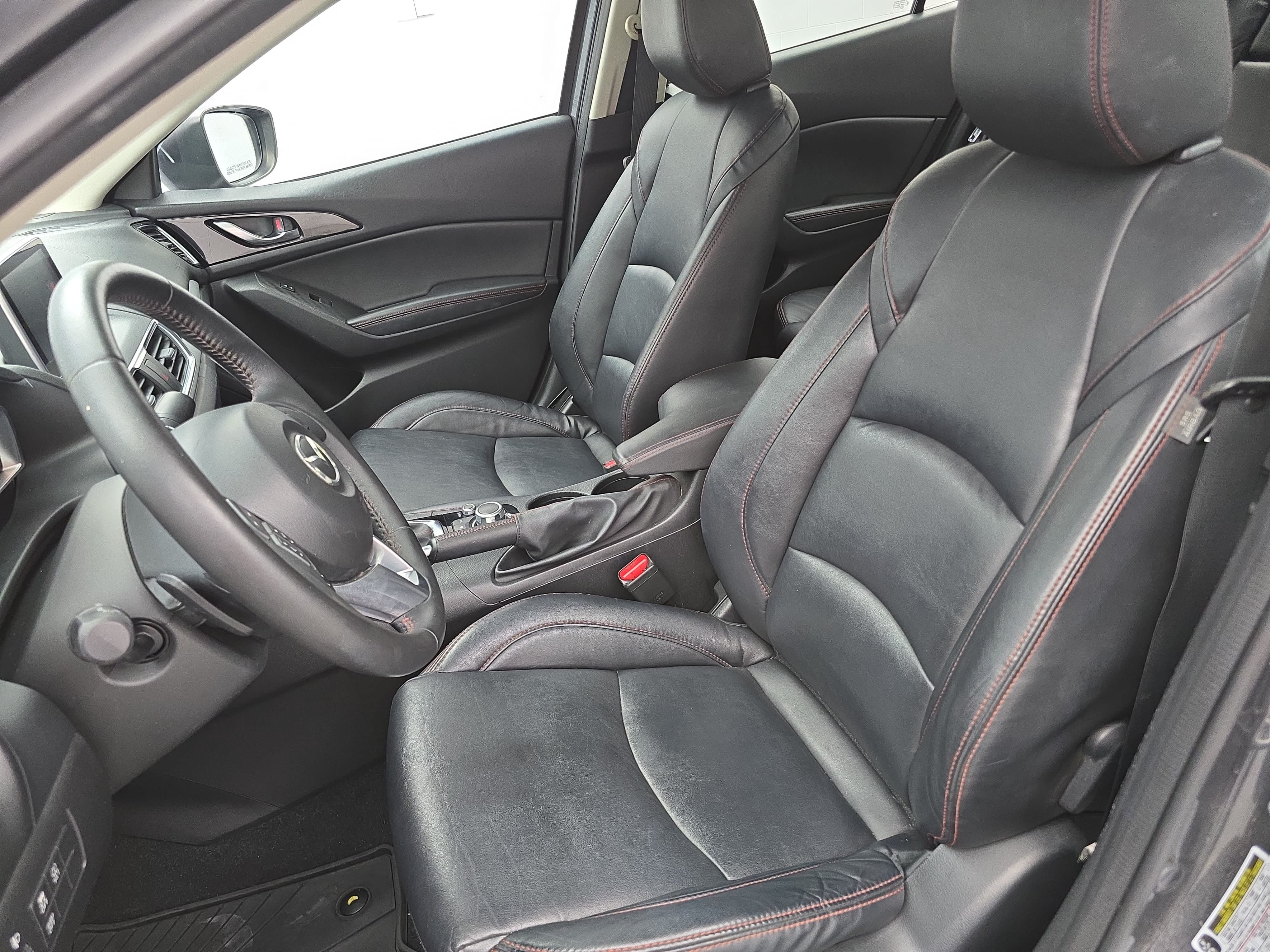Used 2014 MAZDA MAZDA3 s Touring FWD image 16