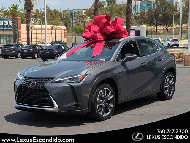 Used 2022 Lexus UX 200 w/ Accessory Package (Z1)