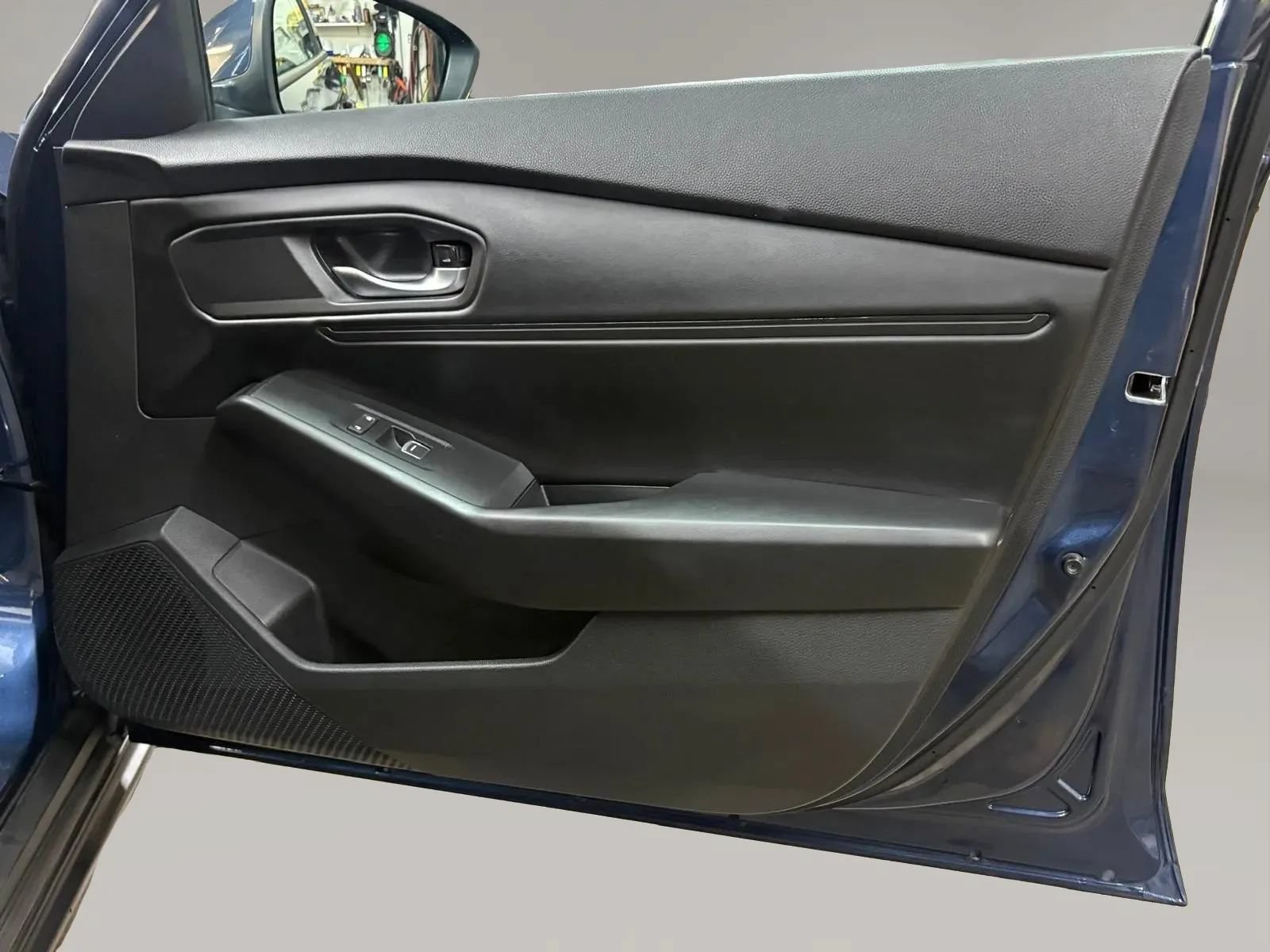 Used 2023 Honda Accord EX image 26