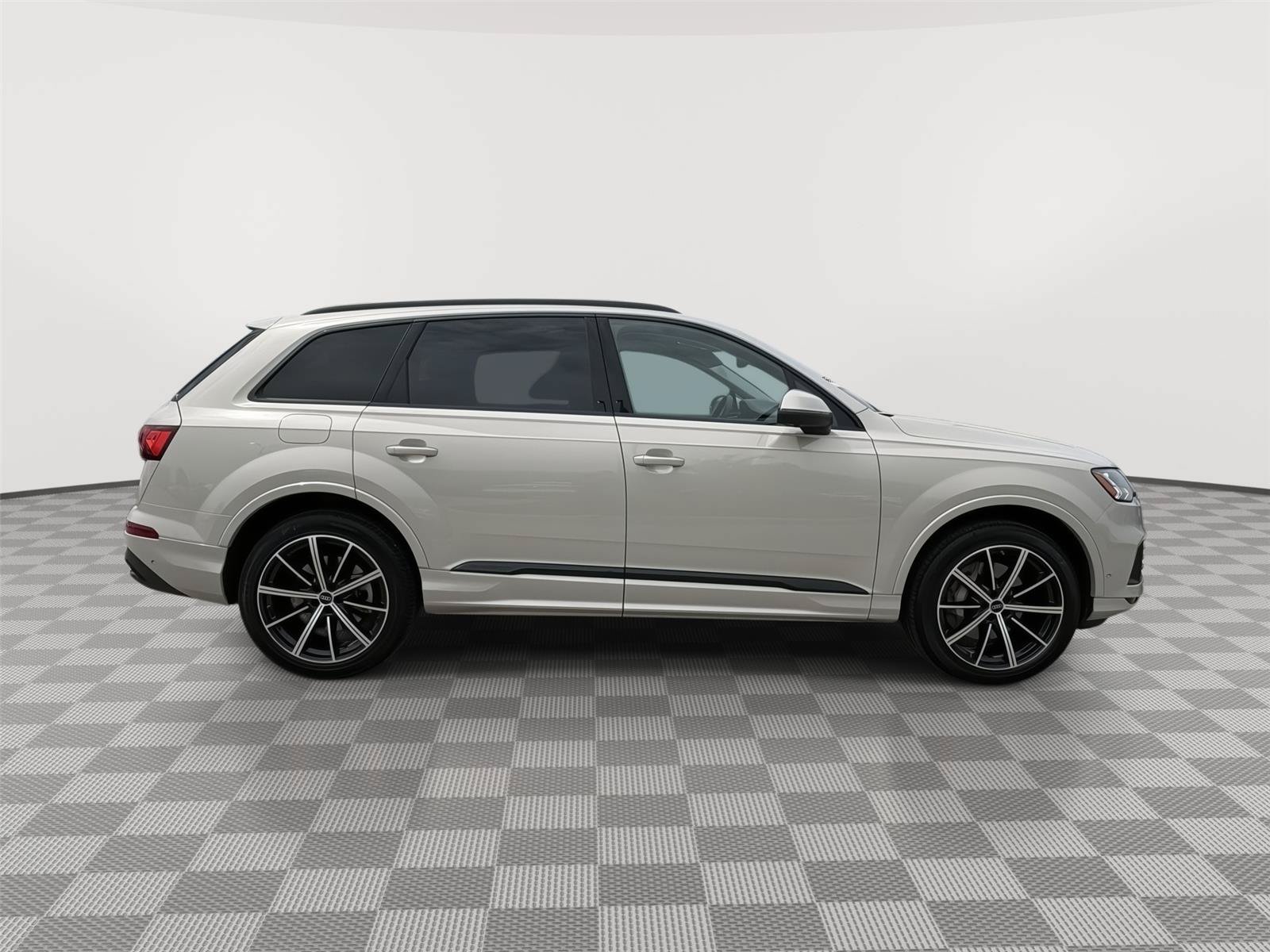 Certified 2023 Audi Q7 3.0T Premium Plus w/ Premium Plus Package AWD/4WD image 6