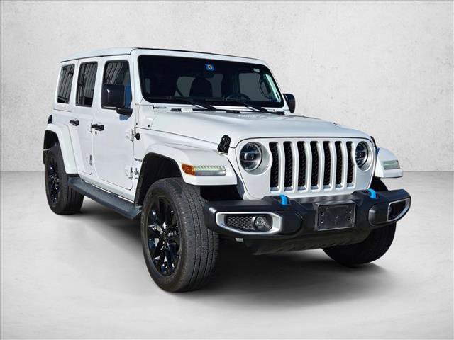 Used 2022 Jeep Wrangler Unlimited Sahara w/ Cold Weather Group image 3