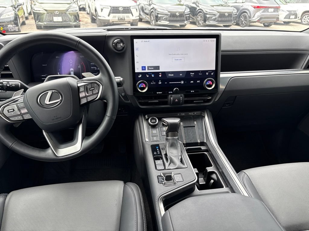 Certified 2025 Lexus GX 550 w/ Cold Area Package AWD/4WD image 18