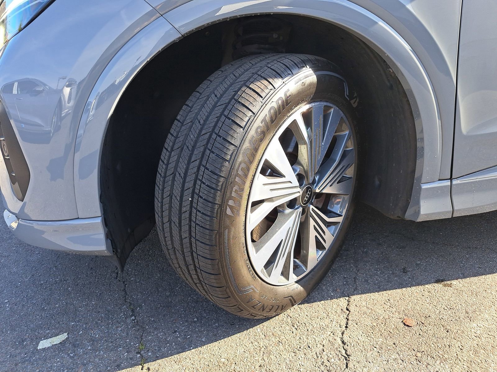 Certified 2024 Audi Q4 e-tron Premium image 36