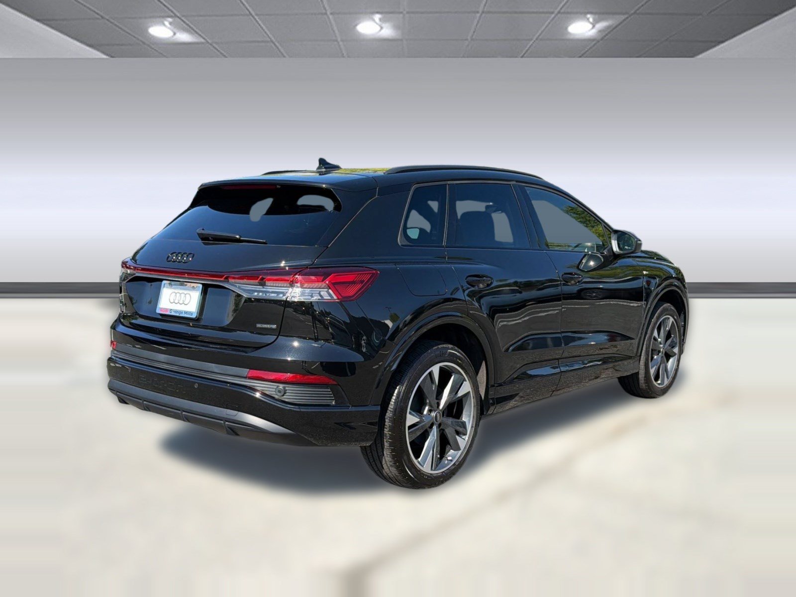 Certified 2023 Audi Q4 e-tron Premium w/ Convenience Package AWD/4WD image 9