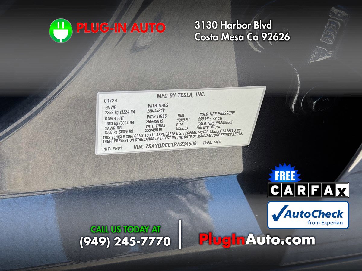 Used 2024 Tesla Model Y Long Range AWD/4WD image 9