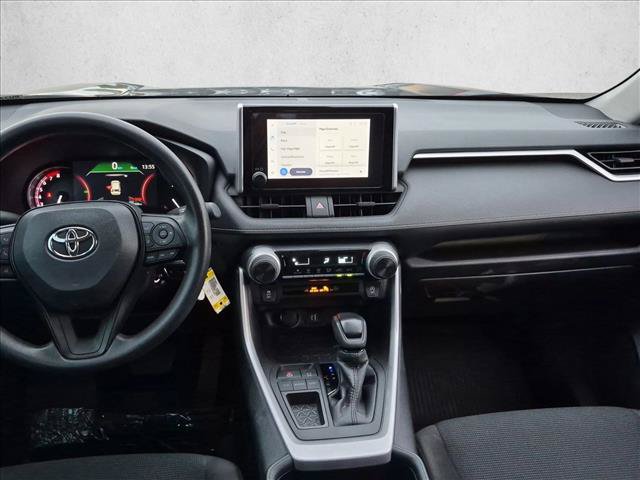 Used 2024 Toyota RAV4 LE FWD image 17