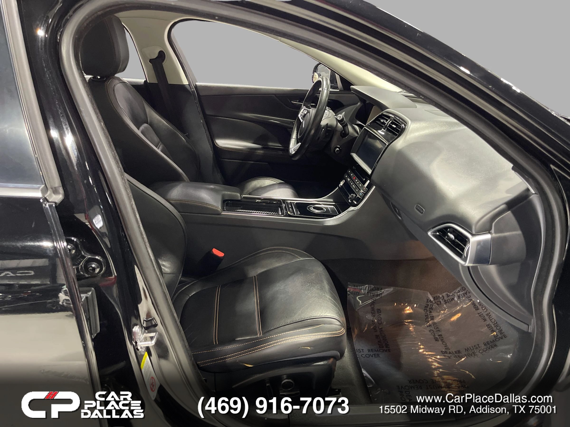 Used 2019 Jaguar XE Prestige RWD image 26