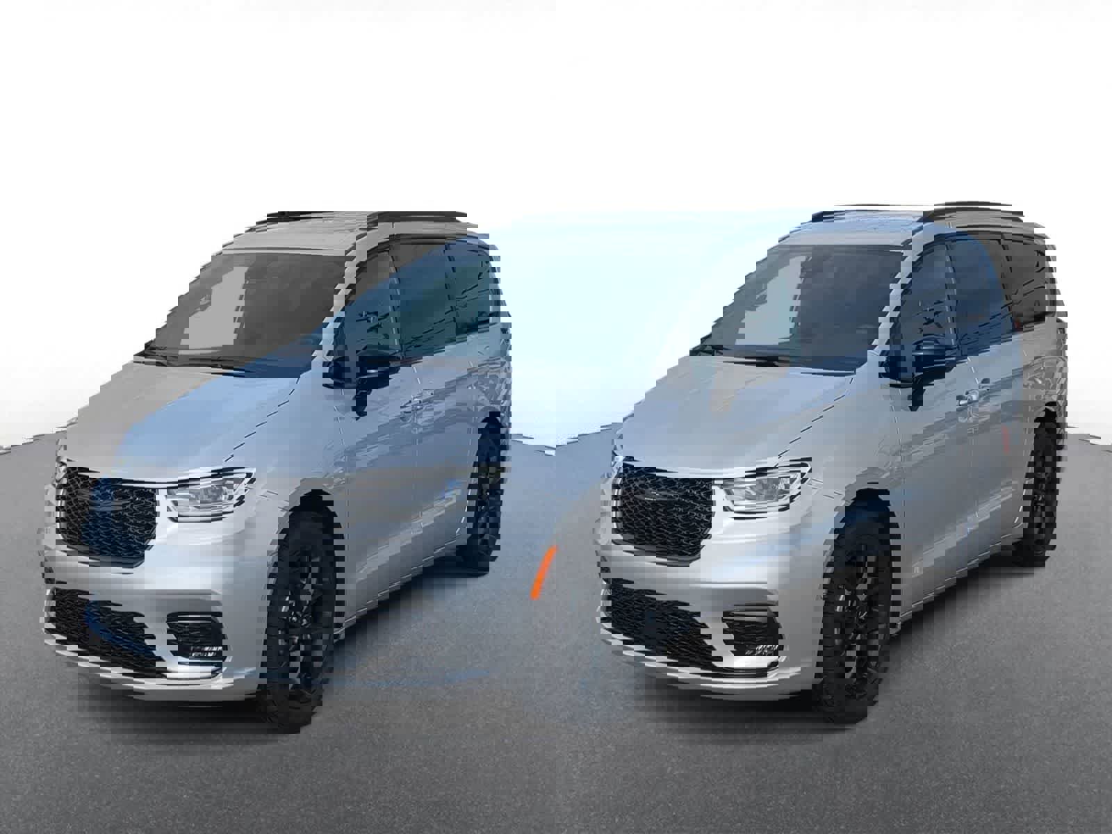 Certified 2024 Chrysler Pacifica Touring-L w/ S Appearance Package image 4