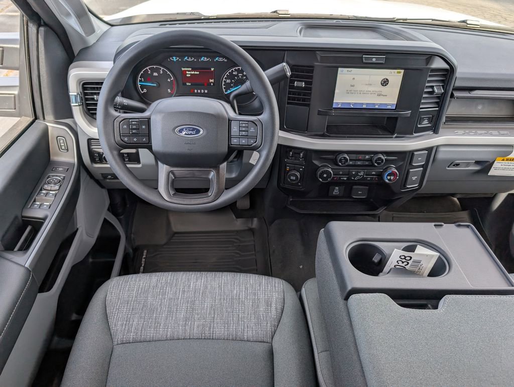 New 2026 Ford F450 XLT w/ XLT Value Package AWD/4WD image 7