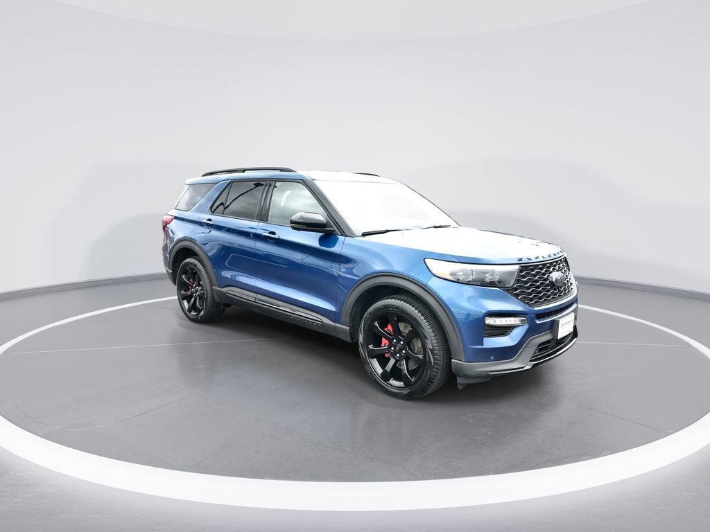 Used 2023 Ford Explorer ST w/ Equipment Group 401A image 2