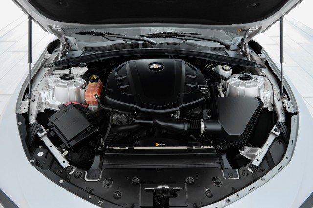 Used 2019 Chevrolet Camaro LT RWD image 40