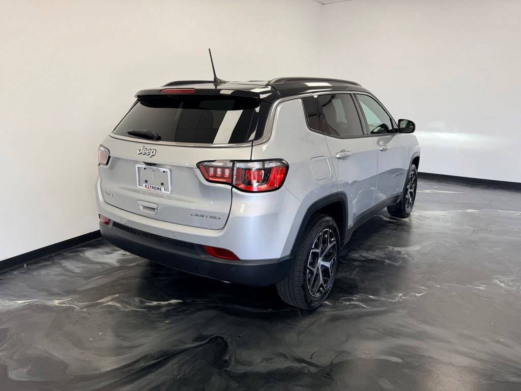 Used 2024 Jeep Compass Limited AWD/4WD image 21