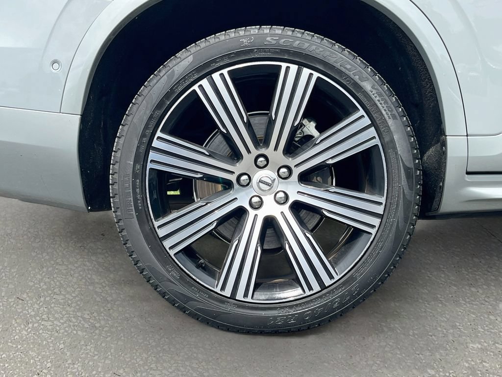 Used 2024 Volvo XC90 B6 Plus AWD/4WD image 31