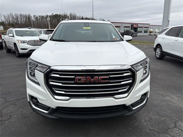 Used 2023 GMC Terrain SLT image 11