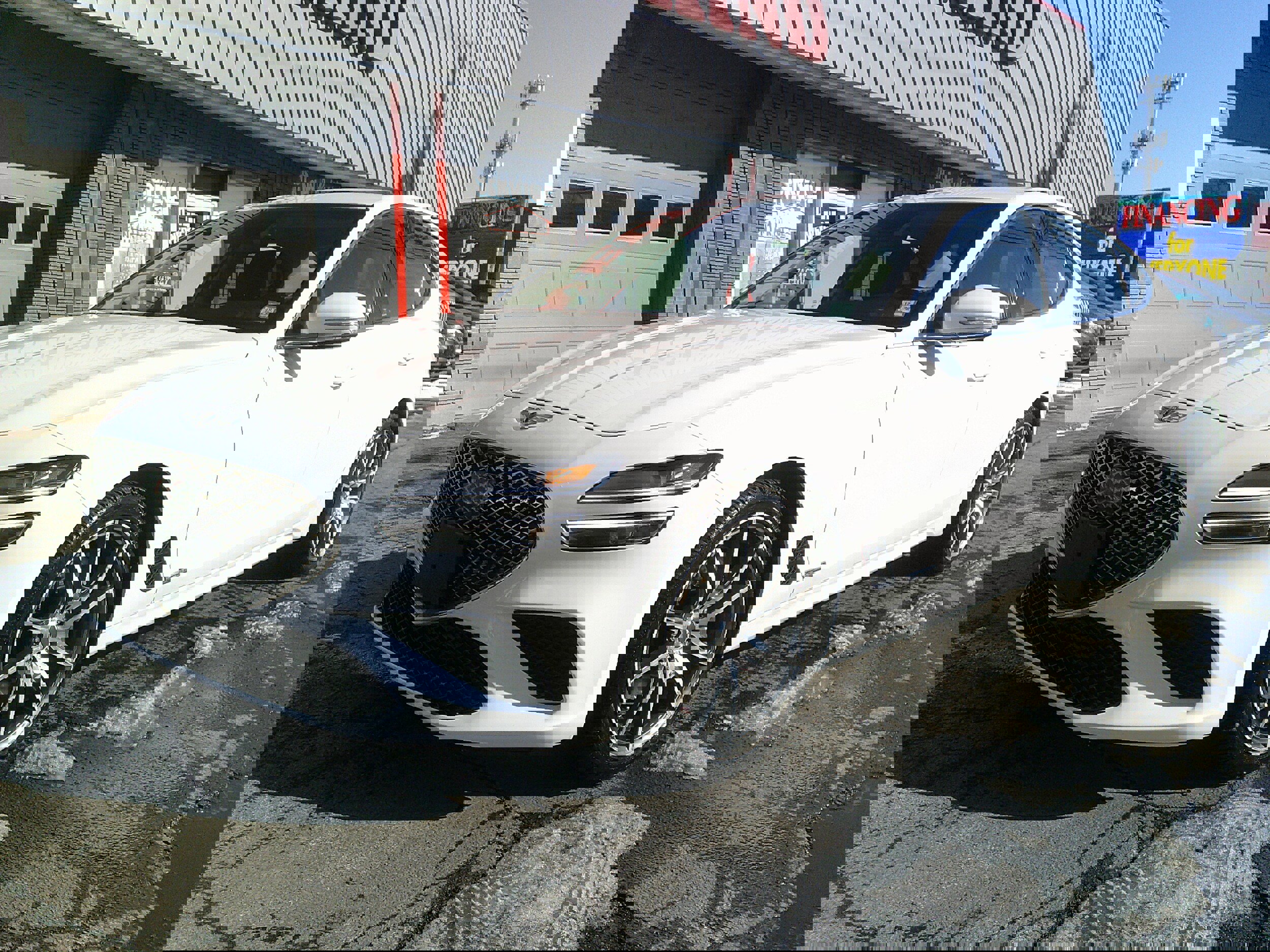 Used 2022 Genesis G70 3.3T image 12