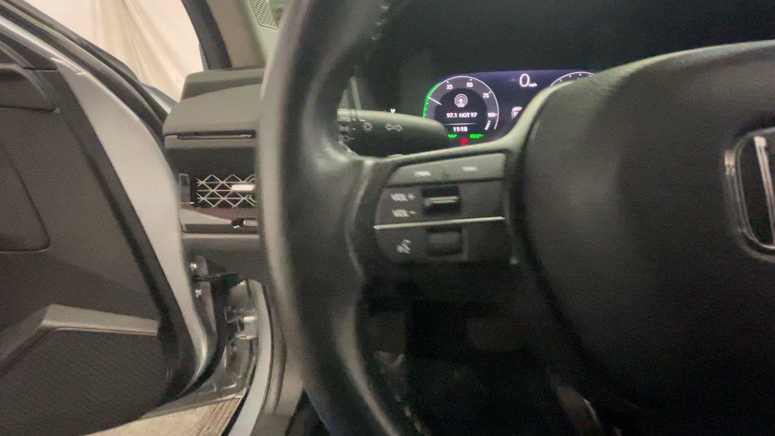 Used 2024 Honda Accord EX-L image 32