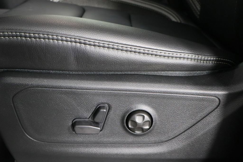 New 2026 RAM 1500 RHO w/ RHO Level 1 Equipment Group image 21