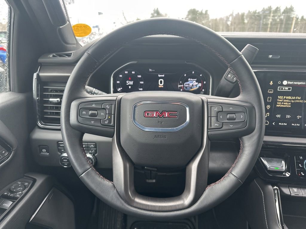 Used 2025 GMC Sierra 2500 AT4X image 20