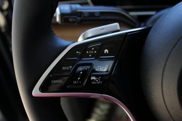 New 2026 Mercedes-Benz GLS 450 4MATIC image 21