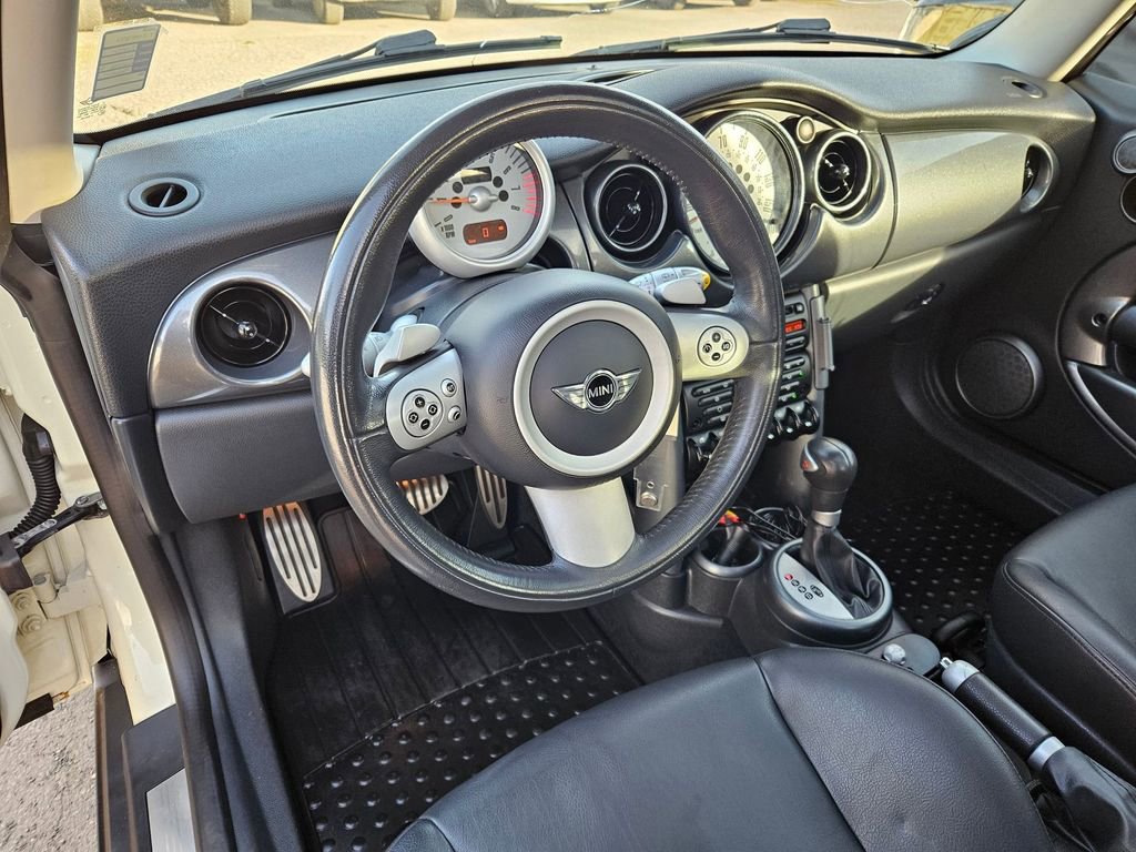 Used 2006 MINI Cooper S FWD image 13