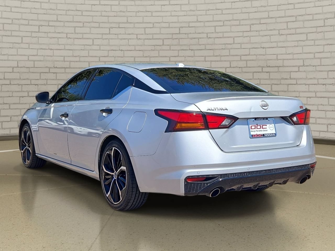 Certified 2023 Nissan Altima 2.5 SR FWD image 7