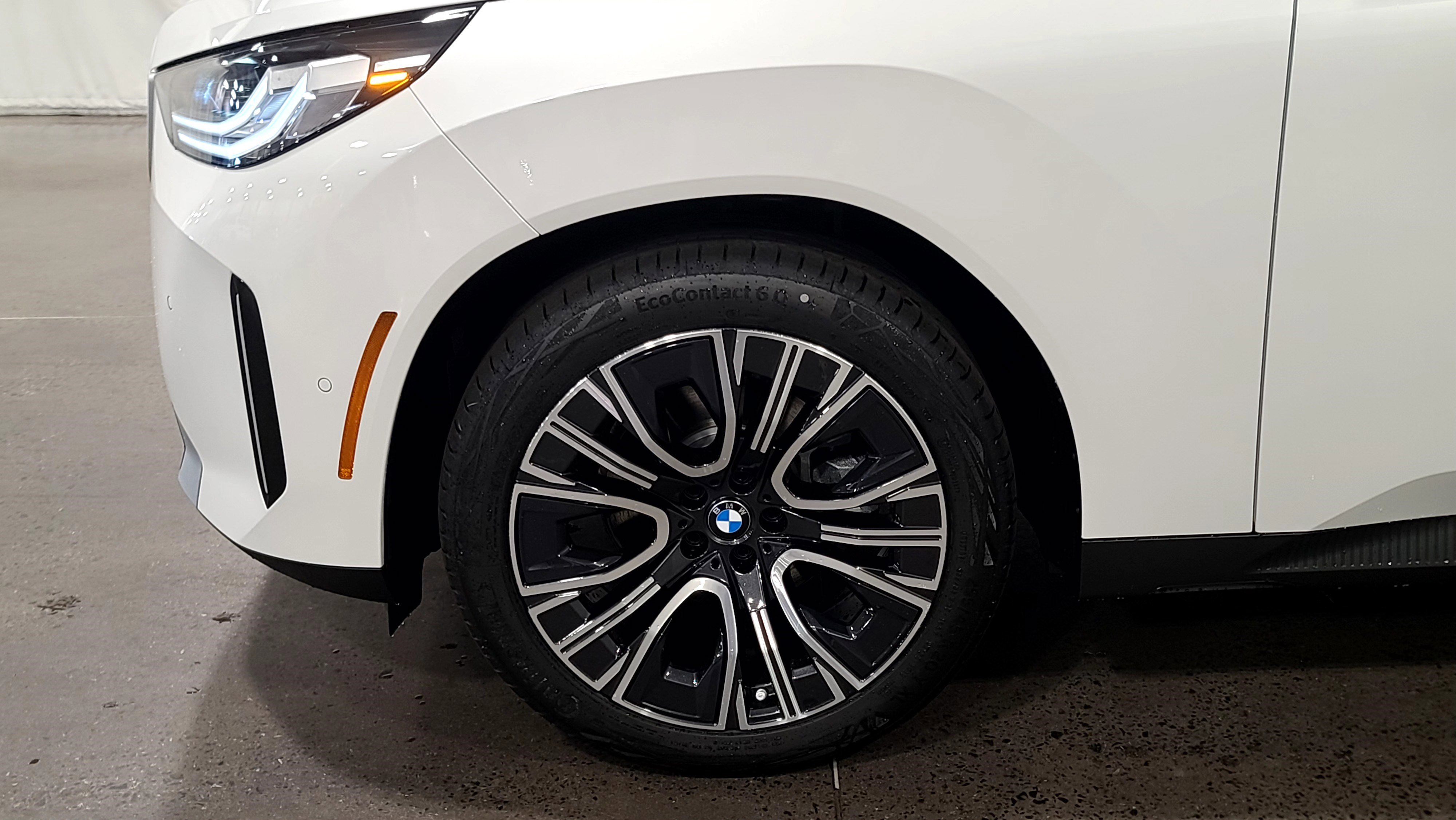 Used 2026 BMW X3 xDrive30 w/ Premium Package image 10