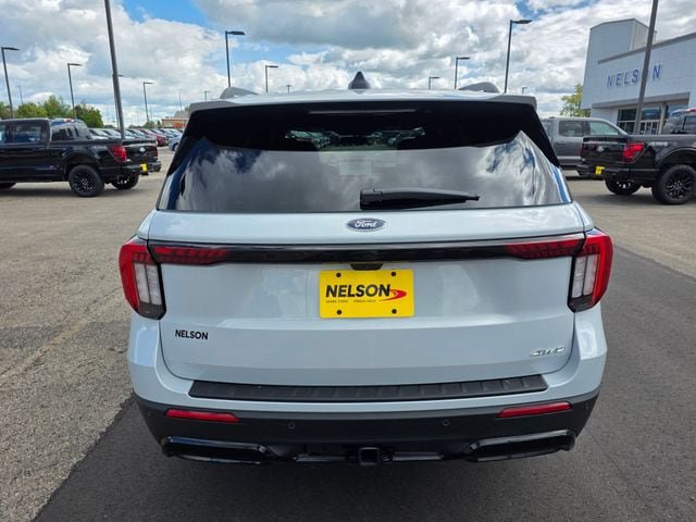 New 2026 Ford Explorer ST-Line AWD/4WD image 11