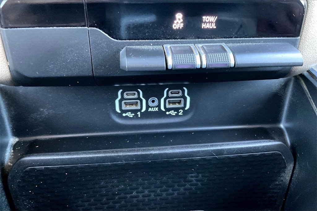 Used 2022 RAM 1500 Laramie image 32