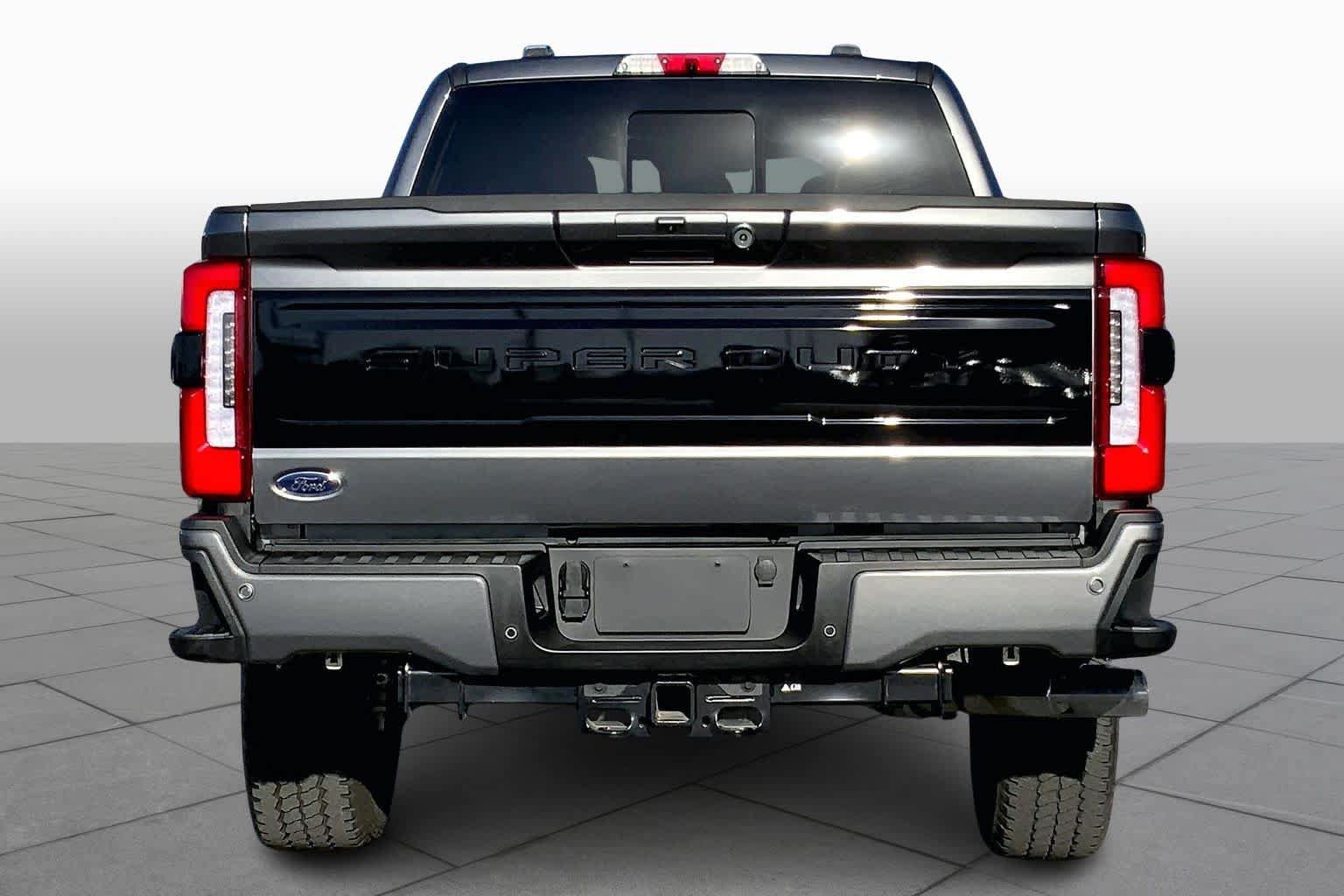 Used 2026 Ford F250 Platinum AWD/4WD image 5