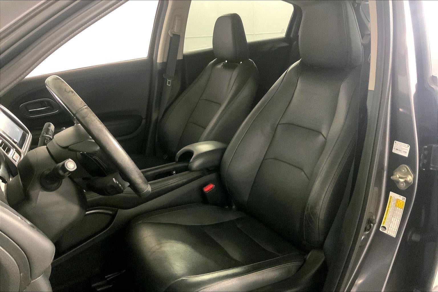 Used 2019 Honda HR-V Touring image 22