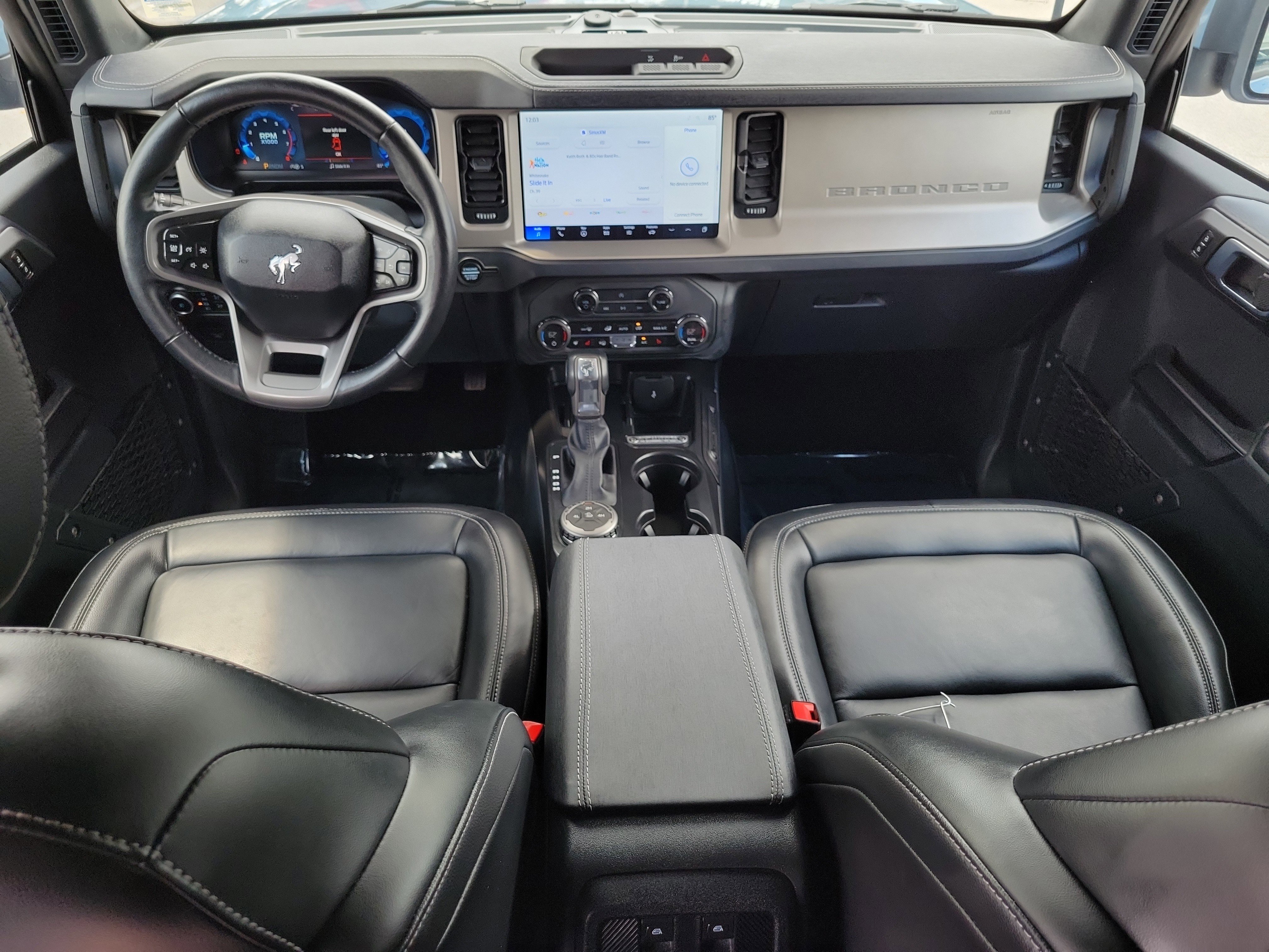 Certified 2025 Ford Bronco Outer Banks AWD/4WD image 13