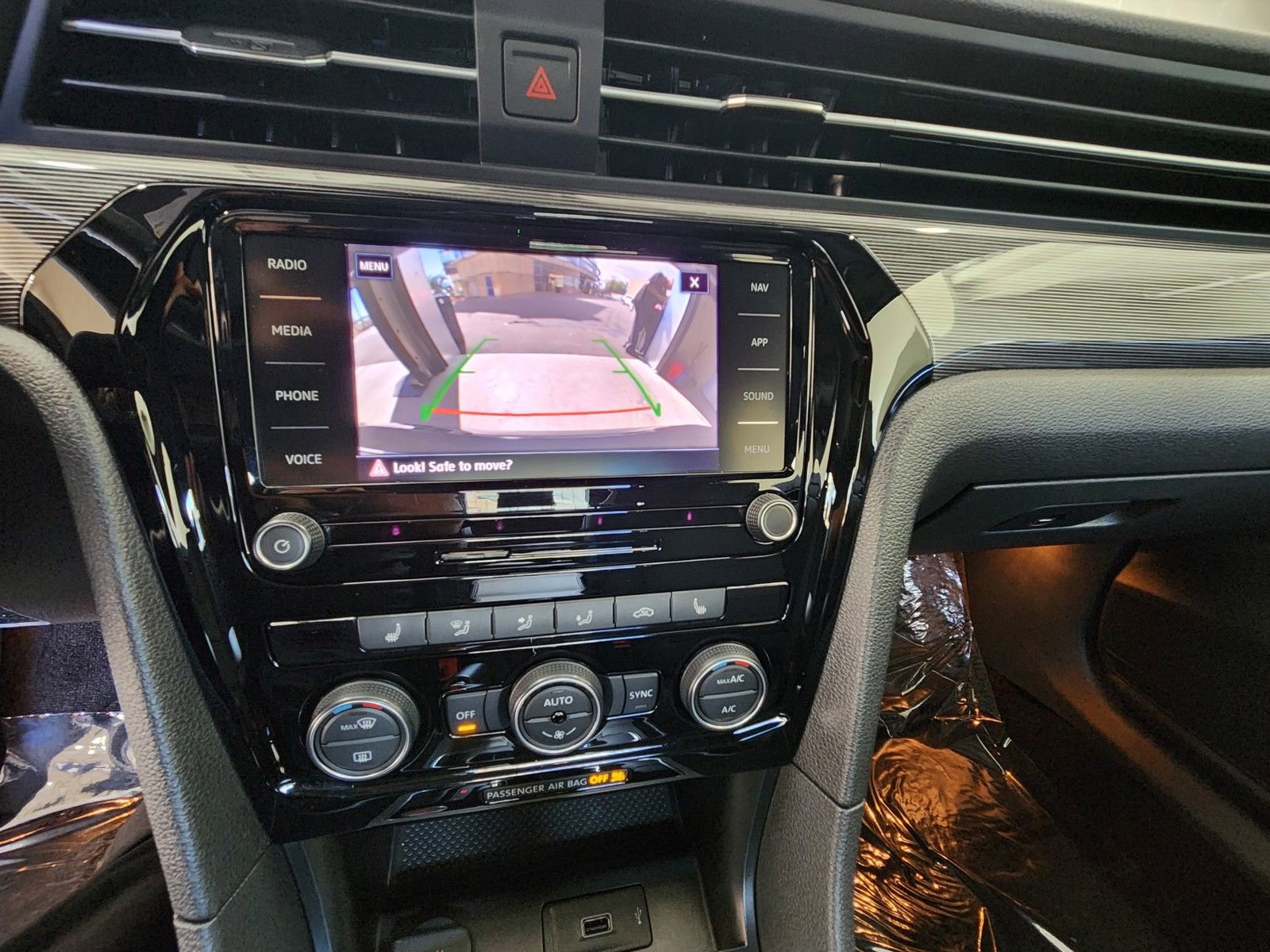 Used 2021 Volkswagen Passat 2.0T R-Line FWD image 44