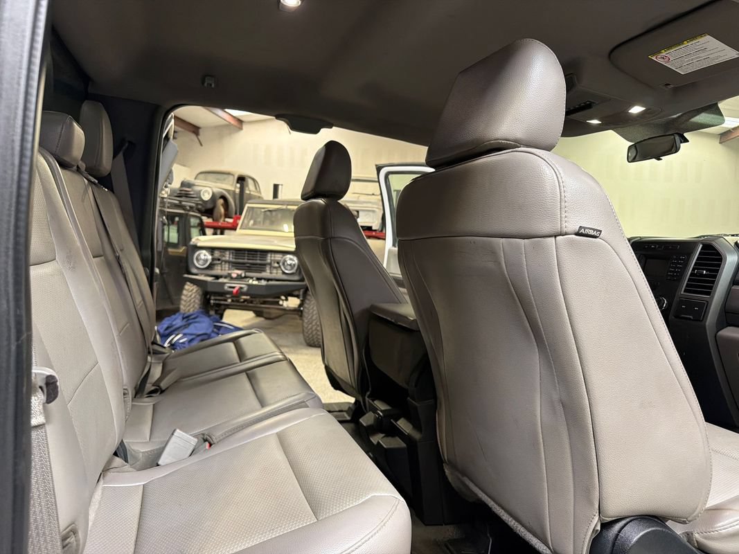 Used 2018 Ford F550 4x4 SuperCab Super Duty image 41