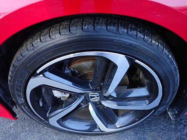 Used 2018 Honda Accord Sport image 12