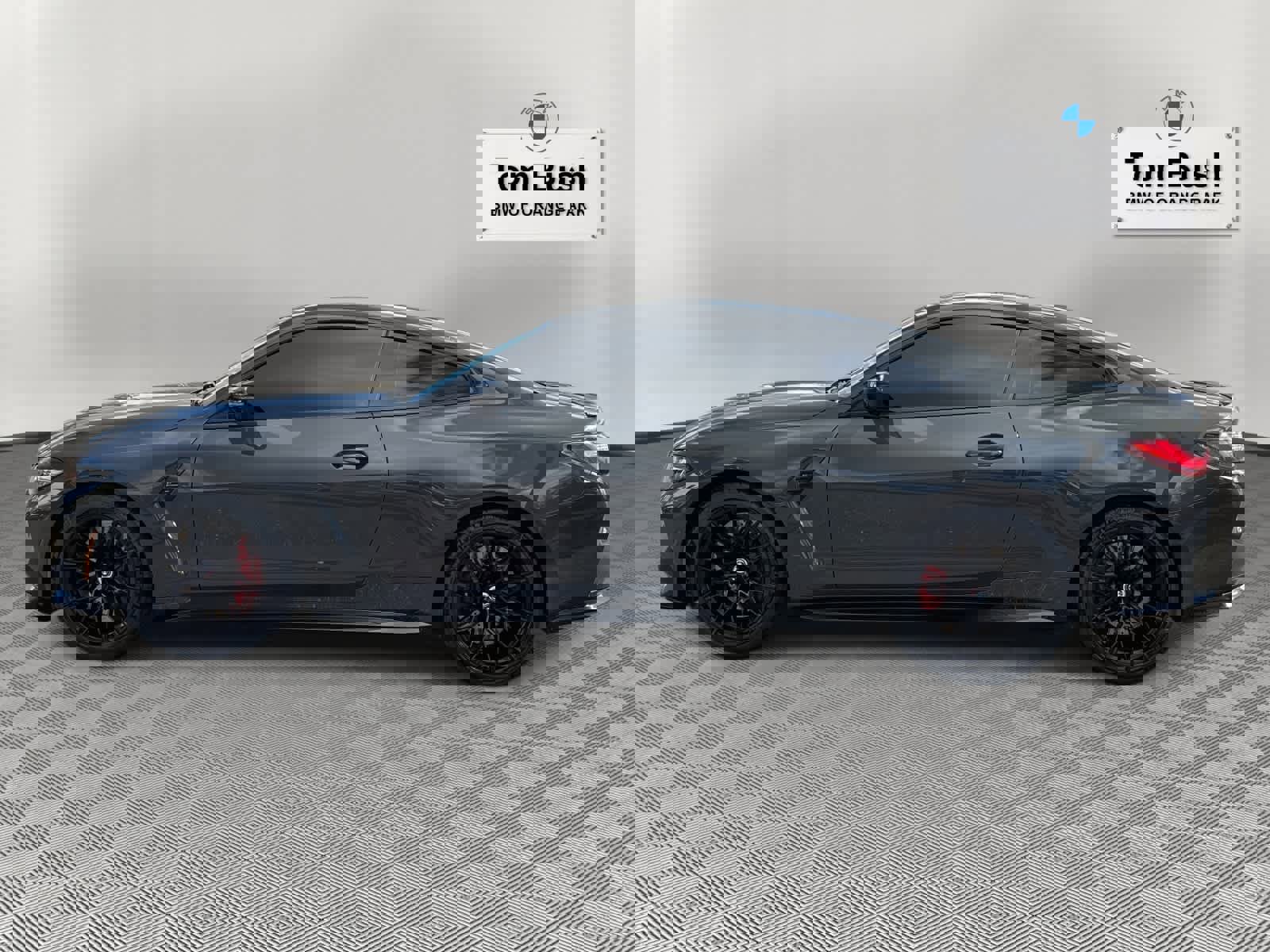 Certified 2023 BMW M4 xDrive Competition w/ Executive Package image 8