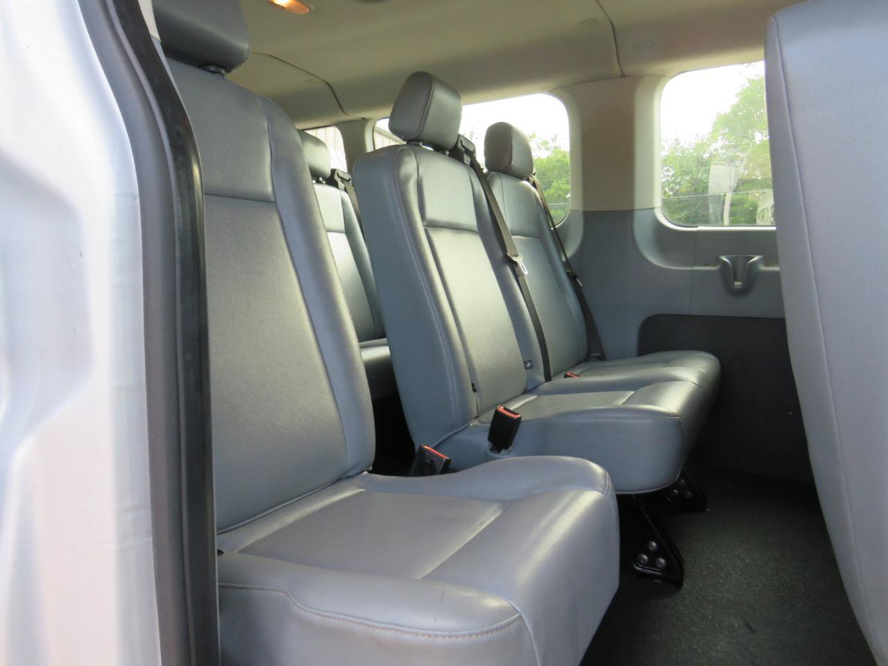 Used 2015 Ford Transit 350 XL RWD image 26