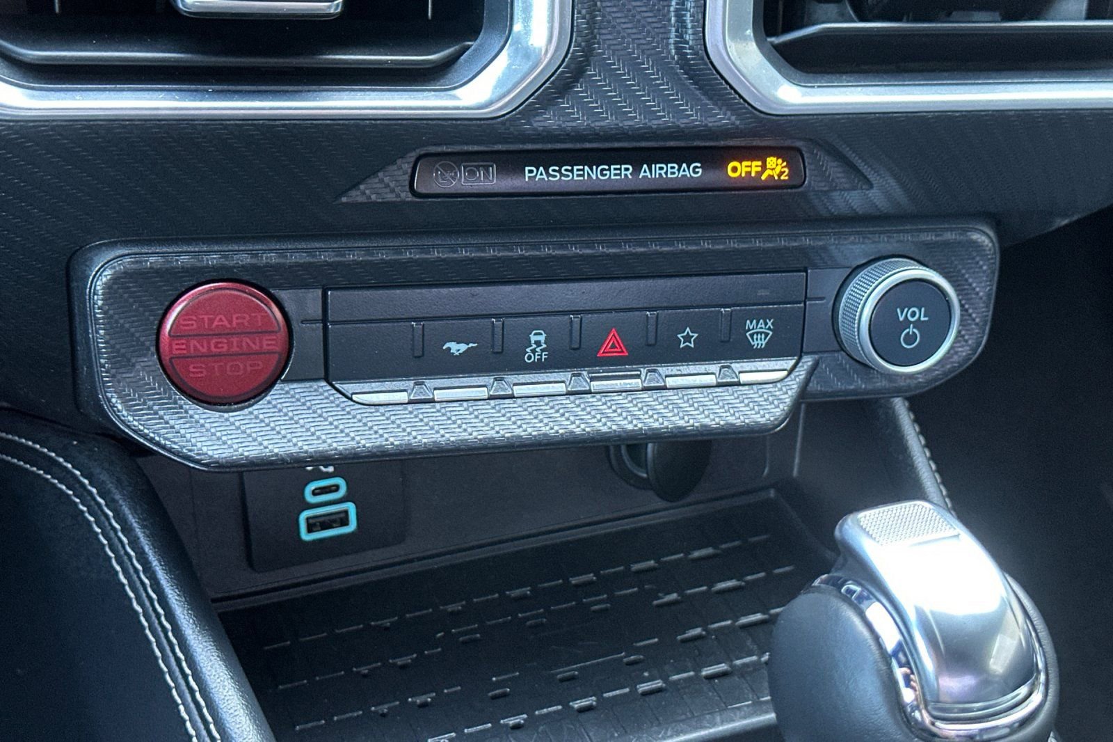 Used 2024 Ford Mustang GT Premium image 20