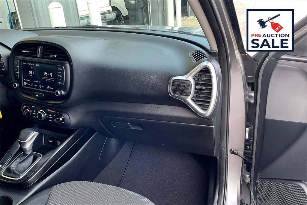 Certified 2023 Kia Soul LX w/ Option Group 015 image 15