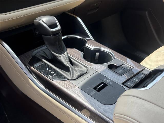 Used 2021 Toyota Highlander Limited AWD/4WD image 22