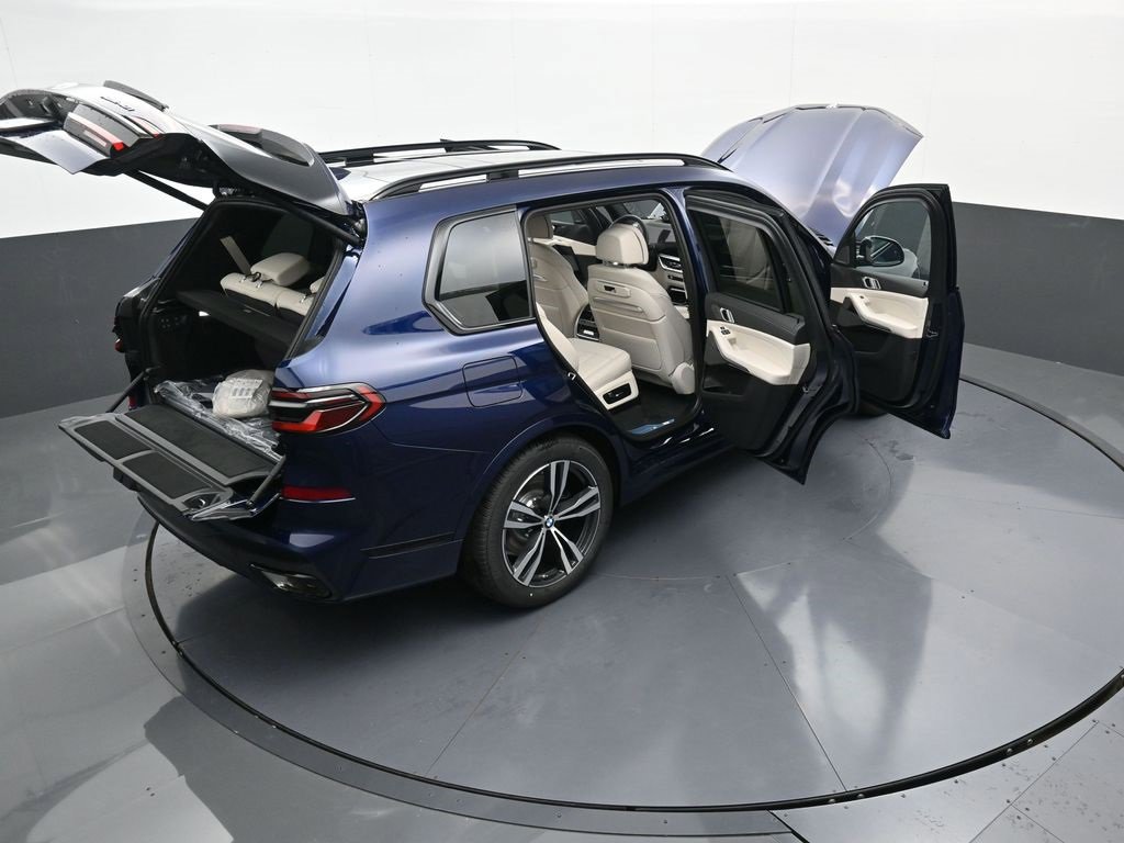 New 2026 BMW X7 xDrive40i w/ M Sport Package image 53