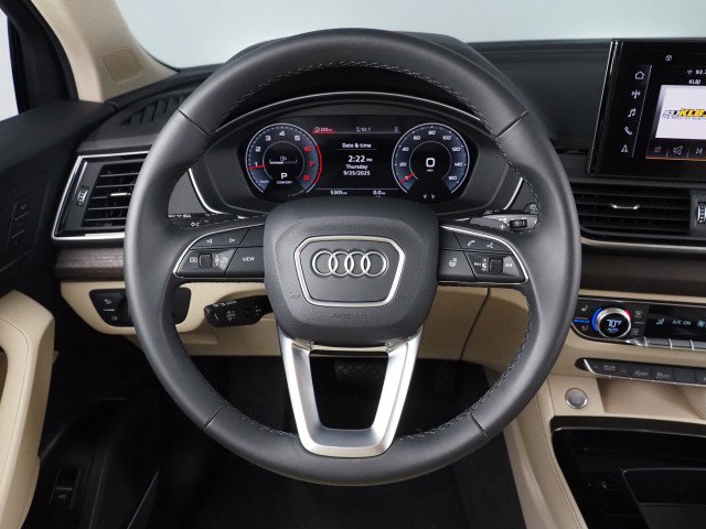 Used 2024 Audi Q5 Premium Plus w/ Premium Plus Package image 18