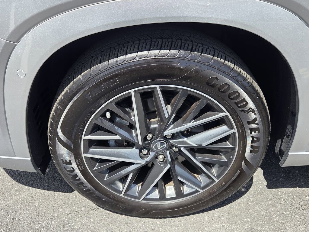 Used 2025 Lexus TX 350 AWD w/ Technology Package image 15