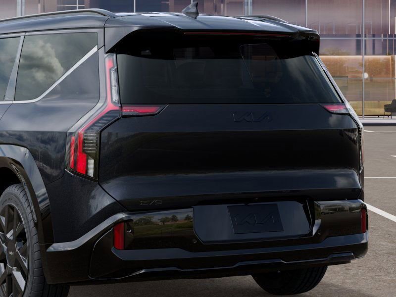 New 2026 Kia EV9 Land w/ Nightfall Edition Package image 13