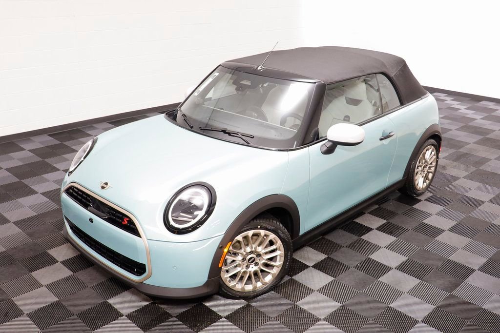 New 2026 MINI Cooper S image 2