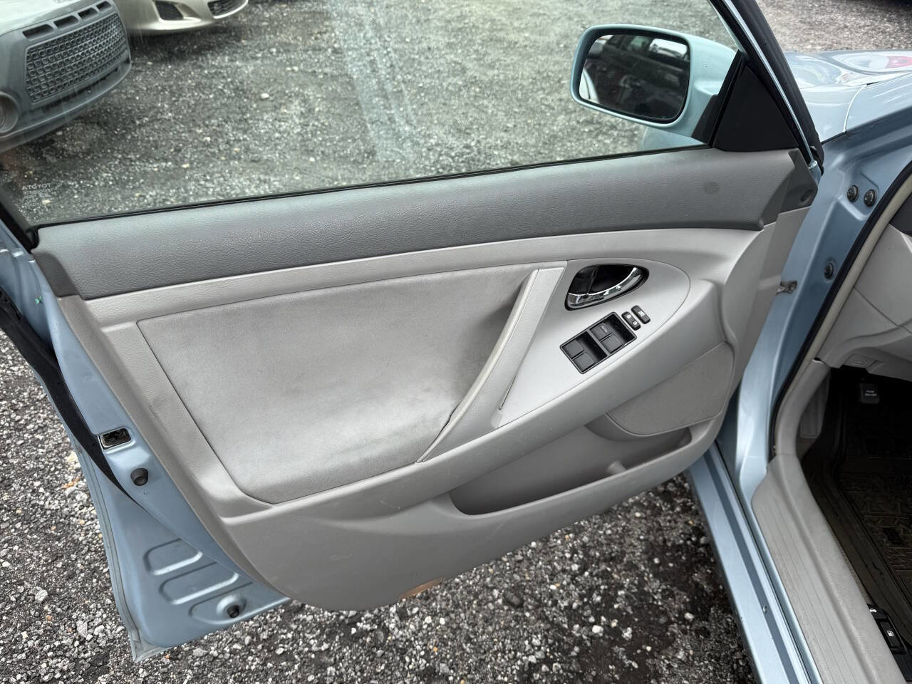 Used 2007 Toyota Camry LE image 17