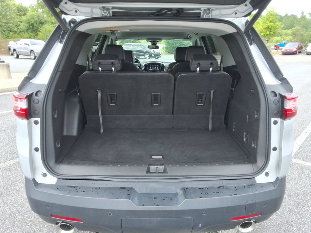 Certified 2020 Chevrolet Traverse LT w/ LT Premium Package FWD image 16